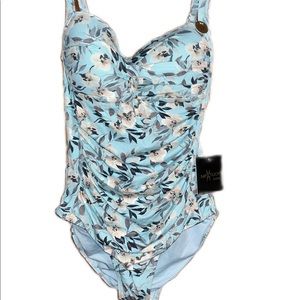 NWT Niptuck one piece swimsuit size 6